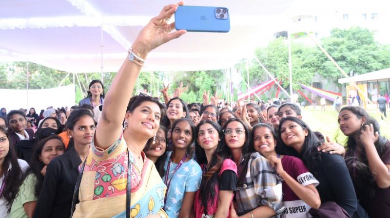 Pinky Reddy takes a selfie with students at Dhruva Institute of Fashion Technology College at Hitec City on Tuesday(DC Image)