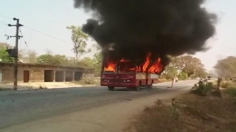 The Union Home Ministry, which rushed 800 anti-riot policemen to MP and UP, asked all states to take preventive steps and maintain public order to ensure safety of lives and property. (Photo: Twitter | ANI) The Union Home Ministry, which rushed 800 anti-riot policemen to MP and UP, asked all states to take preventive steps and maintain public order to ensure safety of lives and property. (Photo: Twitter | ANI)