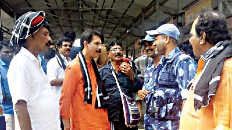 Dakshina Kannada BJP MP Nalin Kumar Kateel visited Sabarimala in Kerala on Tuesday to study the situation there and submit a report to the central leadership Dakshina Kannada BJP MP Nalin Kumar Kateel visited Sabarimala in Kerala on Tuesday to study the situation there and submit a report to the central leadership
