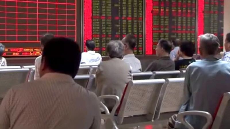 Brent crude LCOc1 settled down 77 cents, or 1.66 per cent, at $45.58 a barrel, and US crude CLc1 settled down 59 cents, or 1.32 per cent, at $44.07. Brent crude LCOc1 settled down 77 cents, or 1.66 per cent, at $45.58 a barrel, and US crude CLc1 settled down 59 cents, or 1.32 per cent, at $44.07.
