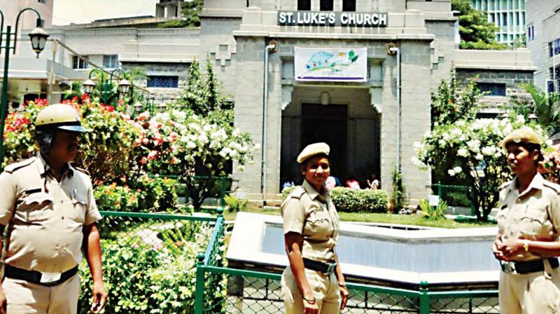 Security at St. Luke’s Church in Bengaluru (Photo: DC) Security at St. Luke’s Church in Bengaluru (Photo: DC)