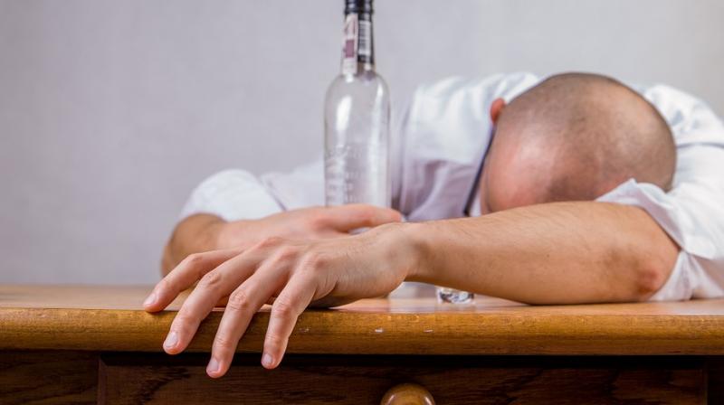 Newspaper coverage misrepresents the fact that binge-drinking remains a predominantly male activity. (Photo: Pixabay) Newspaper coverage misrepresents the fact that binge-drinking remains a predominantly male activity. (Photo: Pixabay)