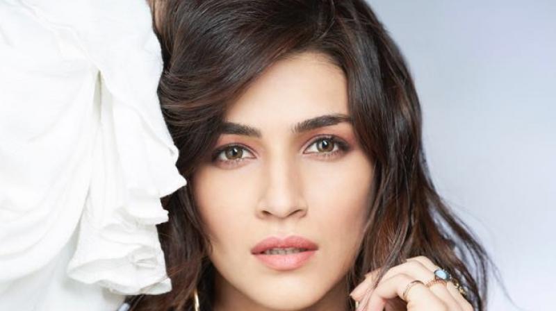 Images Of Kriti Sanon Without Makeup - Mugeek Vidalondon