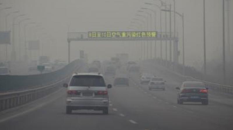 Hevy smog was expected in the Beijing-Tianjin-Hebei region, as well as the neighbouring provinces of Shandong and Henan. (Photo: Representational Image/AFP) Hevy smog was expected in the Beijing-Tianjin-Hebei region, as well as the neighbouring provinces of Shandong and Henan. (Photo: Representational Image/AFP)