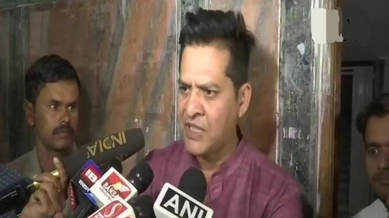 Vyapam whistleblower Dr Anand Rai said, 'I have not been given a ticket to fight elections even though Rahul Gandhi had assured me of it'. (Photo: Twitter | ANI) Vyapam whistleblower Dr Anand Rai said, 'I have not been given a ticket to fight elections even though Rahul Gandhi had assured me of it'. (Photo: Twitter | ANI)