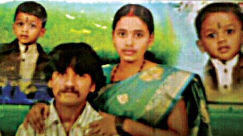 Sathish and Jyothi fell in love and got married around six years ago. They settled down in the city about five years ago. Sathish, a plumber, is from Humnabad in Bidar, while Jyothi hails from Kanakapura and works as a maid in the neighbourhood. Sathish and Jyothi fell in love and got married around six years ago. They settled down in the city about five years ago. Sathish, a plumber, is from Humnabad in Bidar, while Jyothi hails from Kanakapura and works as a maid in the neighbourhood.