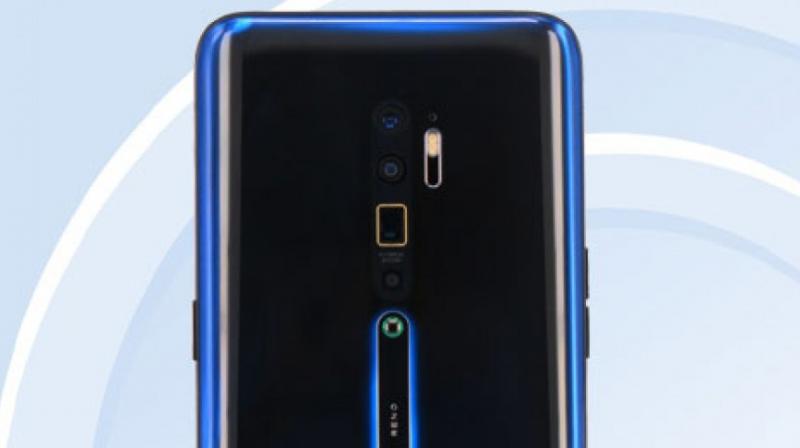 The Oppo Reno 2 5G has a similar quad-camera setup like its other models. The Oppo Reno 2 5G has a similar quad-camera setup like its other models.