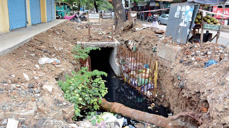 Trenches dug up for storm water drainage posing threats to public and motorists in Ayanavaram. (Photo:DC) Trenches dug up for storm water drainage posing threats to public and motorists in Ayanavaram. (Photo:DC)