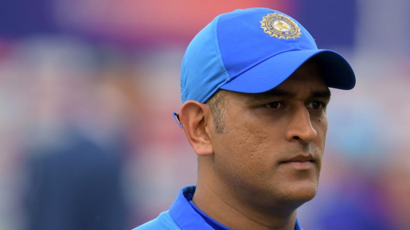After posting a target of 240 runs, New Zealand bowlers, Matt Henry and Trent Boult, thwarted India's top order as they reduced them to 5/3 inside four overs. (Photo: AFP) After posting a target of 240 runs, New Zealand bowlers, Matt Henry and Trent Boult, thwarted India's top order as they reduced them to 5/3 inside four overs. (Photo: AFP)