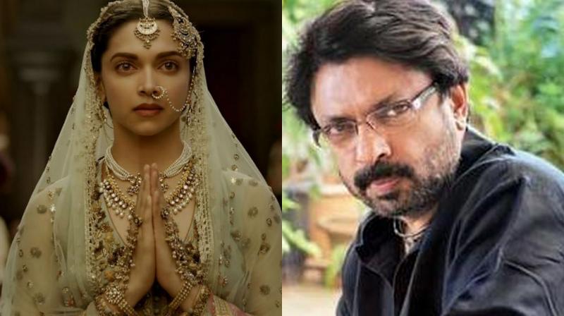 Union General Secretary Gangeshwarlal Shrivastav has said the union will issue a notice to Bhansali and seek damages to the painter's family at the earliest. Union General Secretary Gangeshwarlal Shrivastav has said the union will issue a notice to Bhansali and seek damages to the painter's family at the earliest.