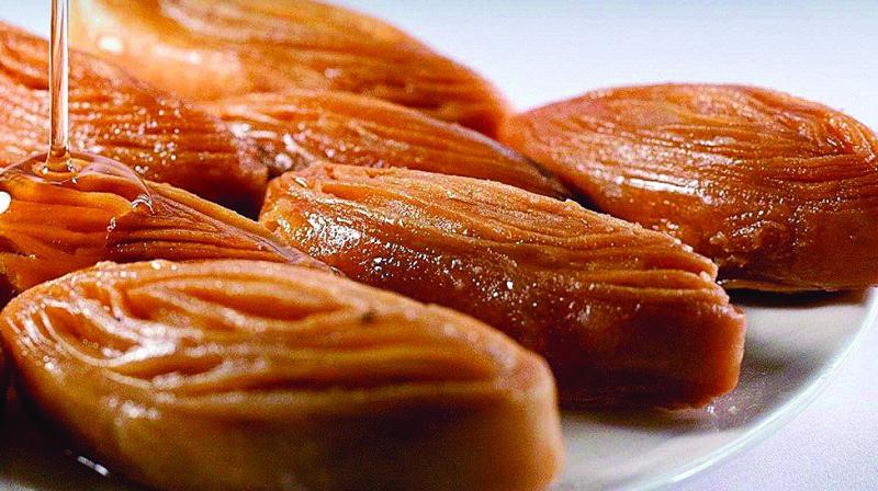 Kakinada gottam kaja: Originated from Kakinada, made of wheat flour pastry. Gottam kajas are dry on the outside and juicy and full of sugar syrup on the inside. Kakinada gottam kaja: Originated from Kakinada, made of wheat flour pastry. Gottam kajas are dry on the outside and juicy and full of sugar syrup on the inside.