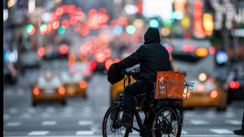 Covid19 fatalities cross 100 in US