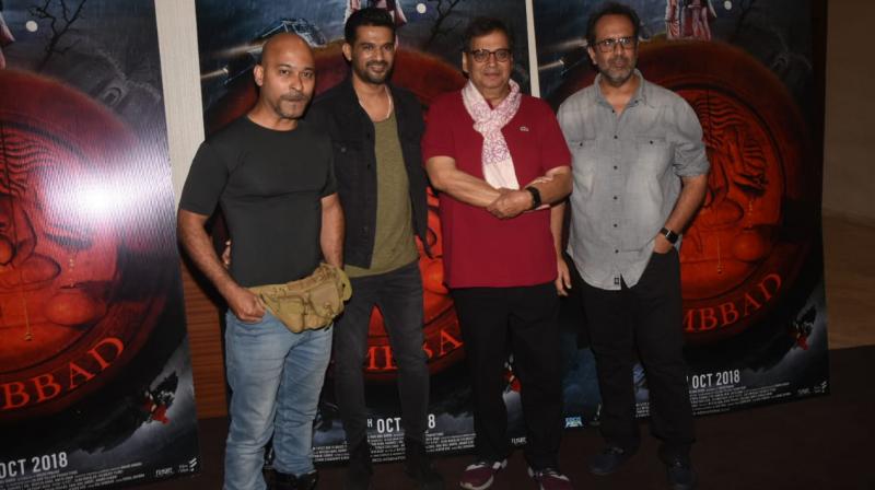 Aanand L Rai with Subhash Ghai and other filmmakers at Tumbbad screening. Aanand L Rai with Subhash Ghai and other filmmakers at Tumbbad screening.