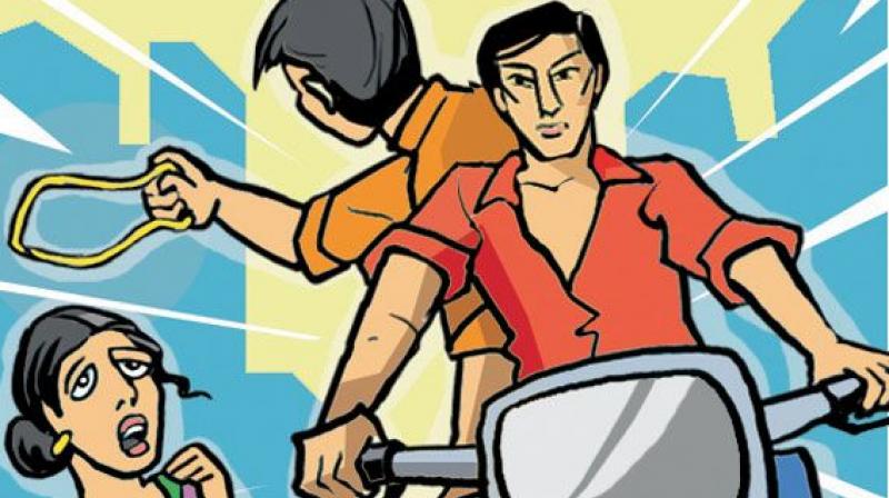The offender on a bike snatched off a three tola gold chain under Mailardevpally Police station limits. (Representational Image) The offender on a bike snatched off a three tola gold chain under Mailardevpally Police station limits. (Representational Image)