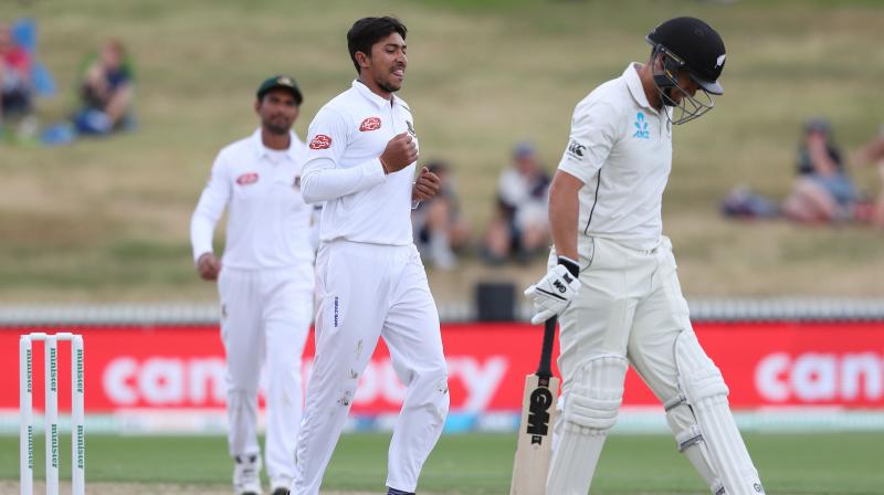 Henry Nicholls, who featured in a 216-run partnership with Taylor for the fourth wicket, was out soon after tea for 107. (Photo: AFP) Henry Nicholls, who featured in a 216-run partnership with Taylor for the fourth wicket, was out soon after tea for 107. (Photo: AFP)