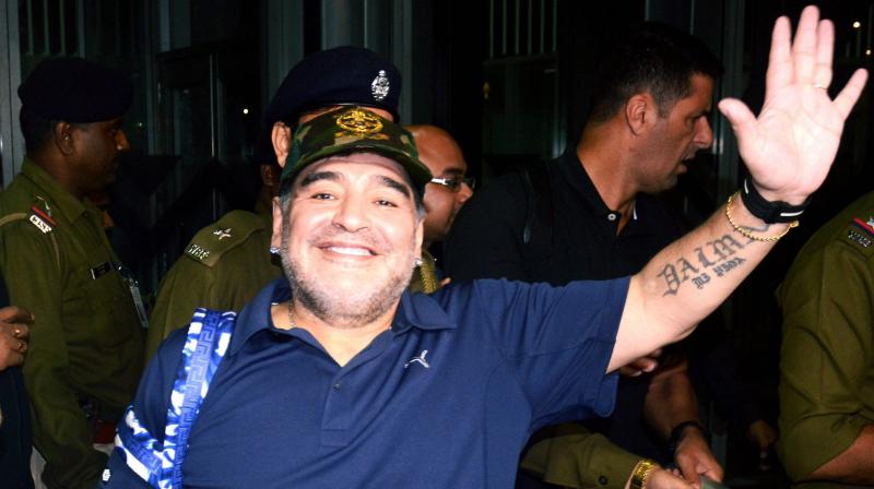 Diego Maradona sings Bésame Mucho with Charles Antony in Kolkata Diego Maradona sings Bésame Mucho with Charles Antony in Kolkata