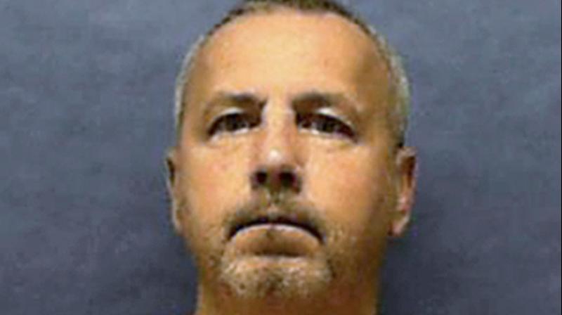 Bowles received the death penalty for the November 1994 murder of Walter Hinton in Jacksonville Beach. (Photo: AP) Bowles received the death penalty for the November 1994 murder of Walter Hinton in Jacksonville Beach. (Photo: AP)