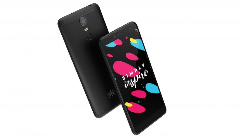 The Impulse features a 13MP primary camera with AF and dual-LED flash with an aperture of f/2.0, while the front camera also features a 13MP sensor with a selfie flash. The Impulse features a 13MP primary camera with AF and dual-LED flash with an aperture of f/2.0, while the front camera also features a 13MP sensor with a selfie flash.