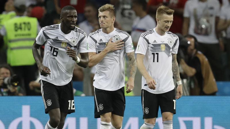 It was not an easy road for the defending champions Germany as well, as they overcame Sweden by winning 2-1 thanks to a last-minute goal by Toni Kroos. (Photo: AP) It was not an easy road for the defending champions Germany as well, as they overcame Sweden by winning 2-1 thanks to a last-minute goal by Toni Kroos. (Photo: AP)