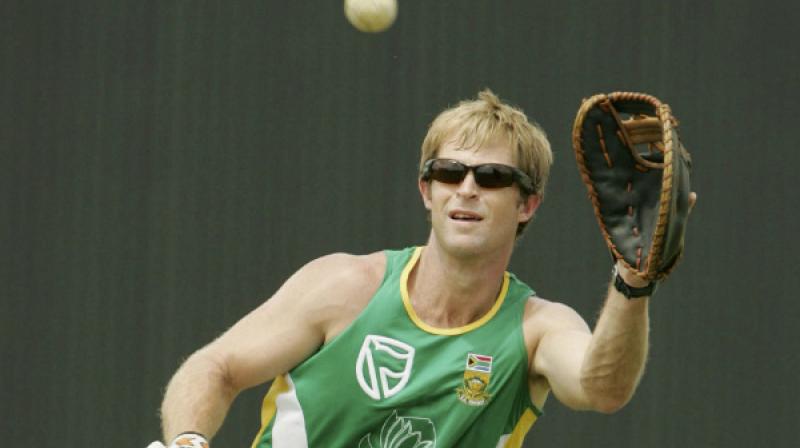 Jonty Rhodes will be joining Ruby Kanchi Warriors as mentor on 7 August. (Photo: AFP) Jonty Rhodes will be joining Ruby Kanchi Warriors as mentor on 7 August. (Photo: AFP)