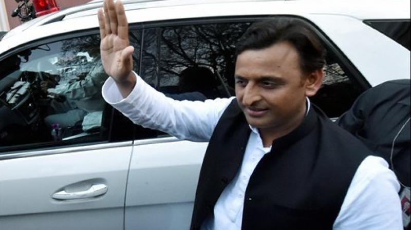 Uttar Pradesh Chief Minister Akhilesh Yadav coming out after submitting his resignation to Uttar Pradesh Governor Ram Naik at Governor House in Lucknow on Saturday. (Photo: PTI) Uttar Pradesh Chief Minister Akhilesh Yadav coming out after submitting his resignation to Uttar Pradesh Governor Ram Naik at Governor House in Lucknow on Saturday. (Photo: PTI)