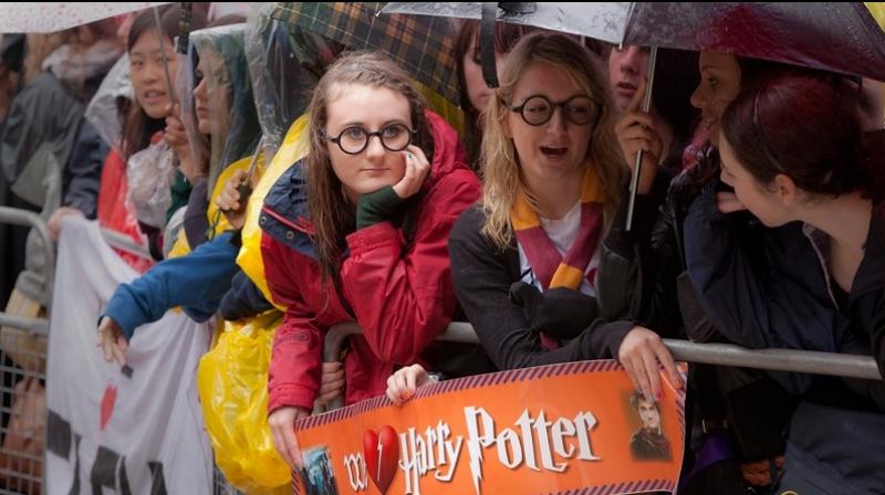Harry Potter fans (Photo: AP) Harry Potter fans (Photo: AP)