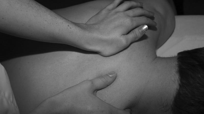 systematic reviews of clinical trials suggest that exercise reduces low back pain intensity and its recurrence (Photo: Pixabay) systematic reviews of clinical trials suggest that exercise reduces low back pain intensity and its recurrence (Photo: Pixabay)