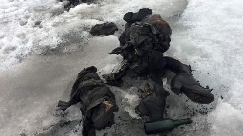 This handout picture distributed on July 18, 2017 by the Swiss cable cars company Glacier 3000 shows the mummified remains of a Swiss Couple who went missing 75 years ago and who were found in a glacier in the Diablerets mountains, in southern Switzerland. (Photo: AFP) This handout picture distributed on July 18, 2017 by the Swiss cable cars company Glacier 3000 shows the mummified remains of a Swiss Couple who went missing 75 years ago and who were found in a glacier in the Diablerets mountains, in southern Switzerland. (Photo: AFP)