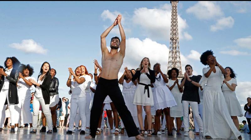 Joudeh was invited to Paris by singer Sanga, his friend and admirer, for a special one-off performance, using a song specially written for him (Photo: AFP) Joudeh was invited to Paris by singer Sanga, his friend and admirer, for a special one-off performance, using a song specially written for him (Photo: AFP)