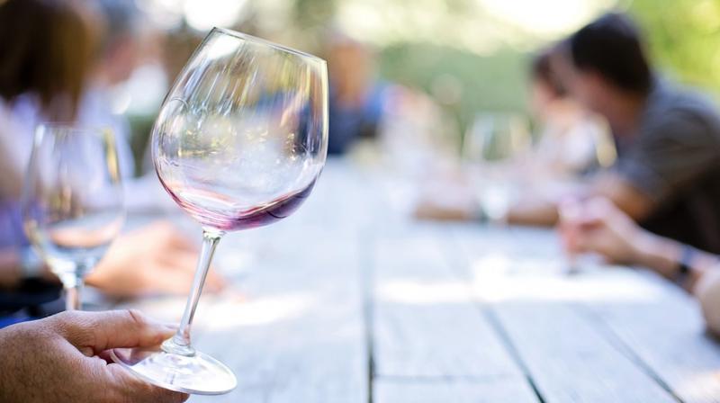 Heavy drinkers and binge drinkers, however, were at least 10 percent more likely to die from any cause (Photo: Pixabay) Heavy drinkers and binge drinkers, however, were at least 10 percent more likely to die from any cause (Photo: Pixabay)