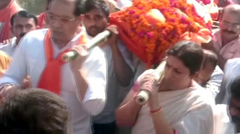 Singh, former village head of Barauli, was shot dead at his residence in Amethi on May 25. He was referred to a Lucknow hospital but succumbed to injuries during treatment. (Photo: ANI) Singh, former village head of Barauli, was shot dead at his residence in Amethi on May 25. He was referred to a Lucknow hospital but succumbed to injuries during treatment. (Photo: ANI)