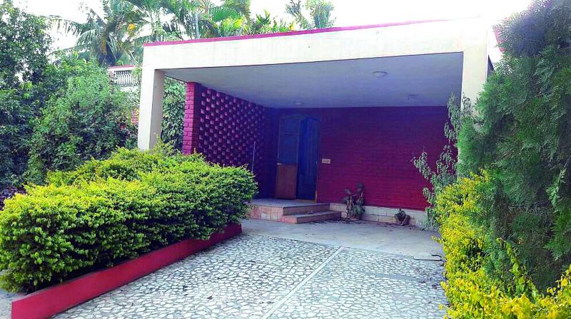 The rented house of Wg. Cdr. Rajasekhar Reddy in Vidyapuri where narcotic drugs were being manufactured. (Photo: DC) The rented house of Wg. Cdr. Rajasekhar Reddy in Vidyapuri where narcotic drugs were being manufactured. (Photo: DC)