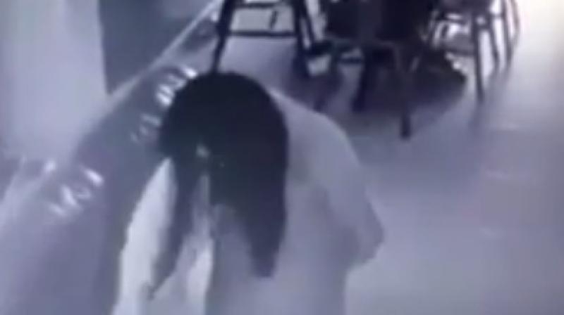 Her ‘zombie-like’ movements looked like she was possessed by some spirit. (Photo: Videograb) Her ‘zombie-like’ movements looked like she was possessed by some spirit. (Photo: Videograb)