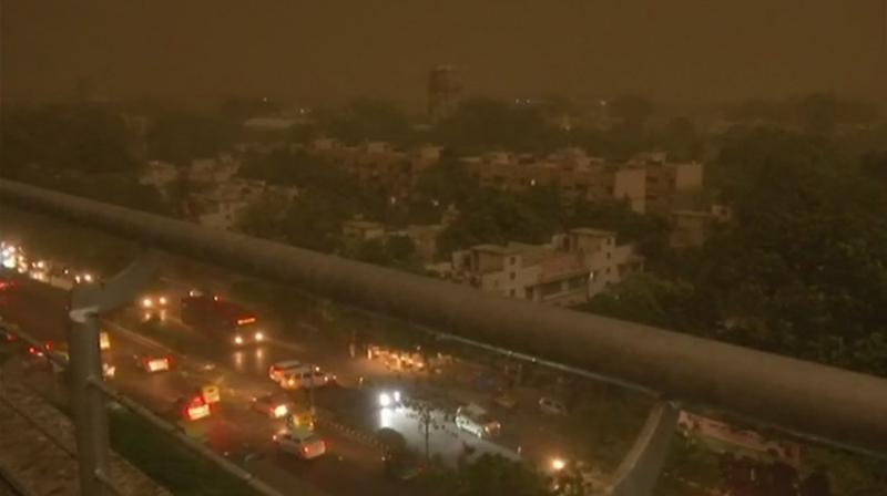 The sky turned completely dark at around 5 pm. (Photo: Twitter/ANI) The sky turned completely dark at around 5 pm. (Photo: Twitter/ANI)