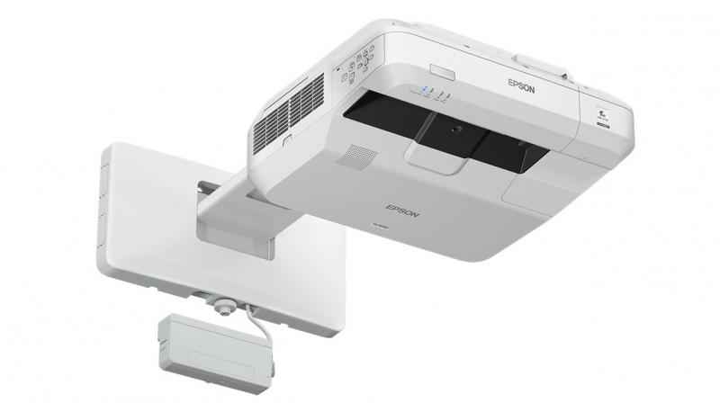 The projectors are capable of supporting up to 2,500,000 : 1 contrast ratio. The projectors are capable of supporting up to 2,500,000 : 1 contrast ratio.