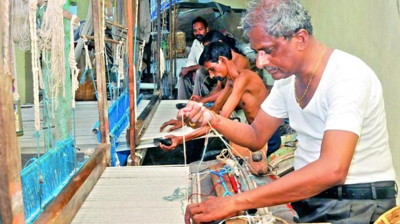 Union Textiles Minister , in a written reply to the Lok Sabha, said that to promote exports in garments sector, a special package of incentives was announced in June this year Union Textiles Minister , in a written reply to the Lok Sabha, said that to promote exports in garments sector, a special package of incentives was announced in June this year