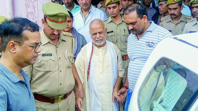 The mother of the 23-year-old Shahjahanpur law student, who accused Uttar Pradesh Bharatiya Janata Party leader Chinmayanand, has written a letter alleging torture by the Special Investigation Team (SIT), said their lawyer onâ€‰Thursday. (Photo: File)