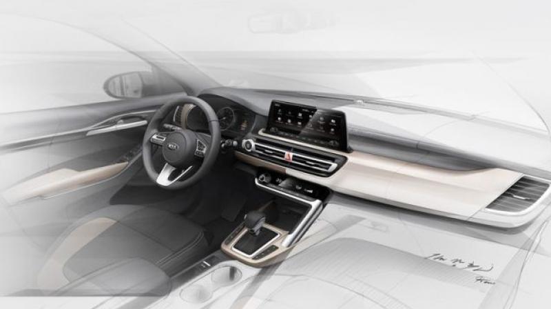 Both versions feature a 10.25-inch touchscreen infotainment system. Both versions feature a 10.25-inch touchscreen infotainment system.