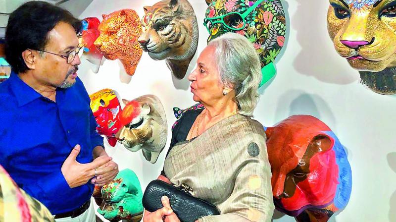 Fawad Tamkanat with Waheeda Rehman Fawad Tamkanat with Waheeda Rehman