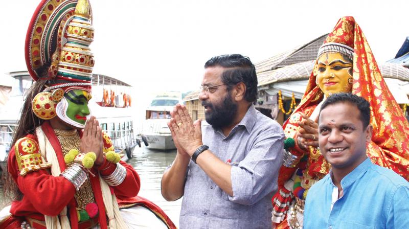 Tourism minister Kadakampally Surendran arrives with actor Dharmajan Bolgatty for the inauguration of cruise terminal at Marine drive in Kochi on Thursday. (Photo: DC) Tourism minister Kadakampally Surendran arrives with actor Dharmajan Bolgatty for the inauguration of cruise terminal at Marine drive in Kochi on Thursday. (Photo: DC)