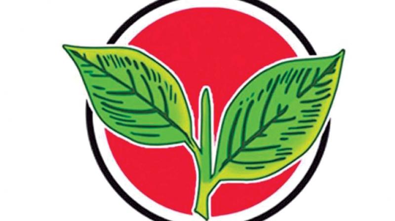 The Delhi High Court on Friday stayed the trial against former AIADMK leader T T V Dhinakaran in the 'two leaves' party symbol bribery case. (Photo: File) The Delhi High Court on Friday stayed the trial against former AIADMK leader T T V Dhinakaran in the 'two leaves' party symbol bribery case. (Photo: File)
