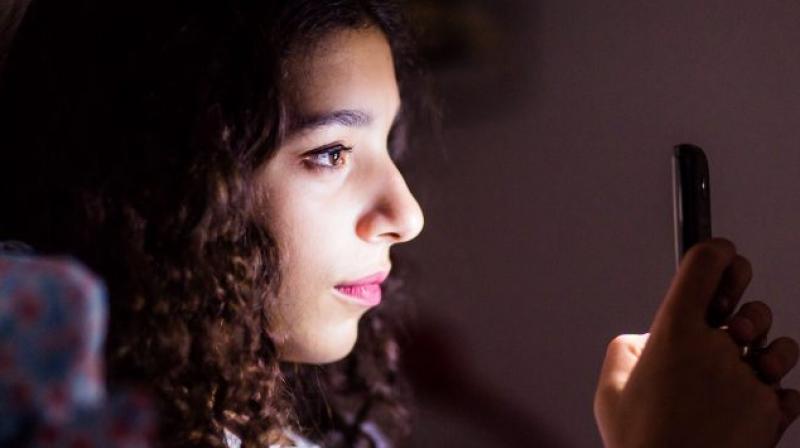 When children went without their phones for a whole month, their symptoms were reduced (Photo: AFP) When children went without their phones for a whole month, their symptoms were reduced (Photo: AFP)