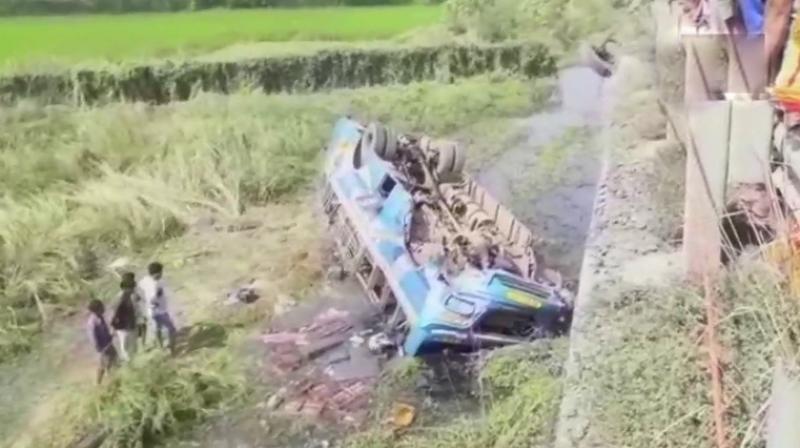 The injured were rushed to the Haripal hospital. Rescue operations are underway. (Photo: Twitter | ANI) The injured were rushed to the Haripal hospital. Rescue operations are underway. (Photo: Twitter | ANI)
