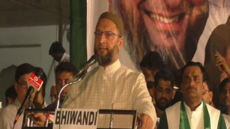 The AIMIM leader, however, also slammed RSS chief Mohan Bhagwat at the same rally, by stating that India never had been a 'Hindu Rashtra' nor will he and AIMIM let it become one. (Photo: ANI) The AIMIM leader, however, also slammed RSS chief Mohan Bhagwat at the same rally, by stating that India never had been a 'Hindu Rashtra' nor will he and AIMIM let it become one. (Photo: ANI)