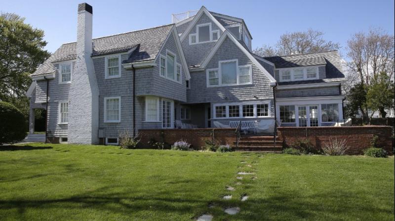 A house that was once the residence of President John F. Kennedy is surrounded by trees in Hyannis Port, Mass. Pieces of the home can now be called pieces of art. (Photo: AP) A house that was once the residence of President John F. Kennedy is surrounded by trees in Hyannis Port, Mass. Pieces of the home can now be called pieces of art. (Photo: AP)