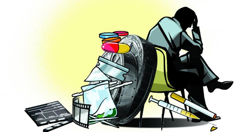 Latest alert! The Prohibition and Excise department of the Telangana Government has served notices to 10 people from the Telugu Film Industry and has instructed them to present themselves before the department Latest alert! The Prohibition and Excise department of the Telangana Government has served notices to 10 people from the Telugu Film Industry and has instructed them to present themselves before the department