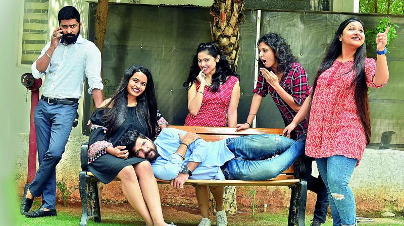 Director Taher Ali Baig with his lead actors Preksha, Varun, Sakshi, Snigdha and Neha Director Taher Ali Baig with his lead actors Preksha, Varun, Sakshi, Snigdha and Neha