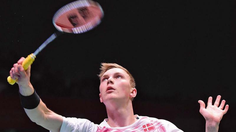 Denmark’s Viktor Axelsen returns to Lee Chong Wei of Malaysia in their Japan Open final on Sunday (Photo: AFP) Denmark’s Viktor Axelsen returns to Lee Chong Wei of Malaysia in their Japan Open final on Sunday (Photo: AFP)