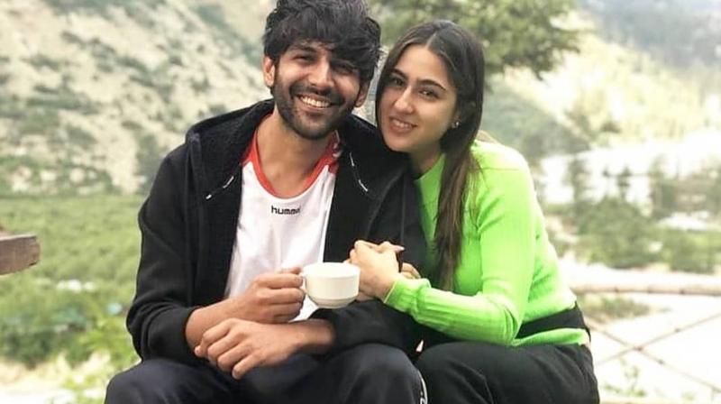 Kartik Aaryan and Sara Ali Khan. (Photo: Instagram/Viral Bhayani) Kartik Aaryan and Sara Ali Khan. (Photo: Instagram/Viral Bhayani)