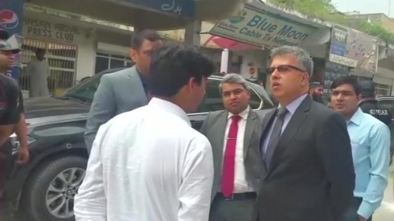 India's High Commissioner to Pakistan Ajay Bisaria was prevented from visiting Gurdwara Panja Sahib in Pakistan's Hasan Abdal on Saturday. (Photo: ANI/Twitter) India's High Commissioner to Pakistan Ajay Bisaria was prevented from visiting Gurdwara Panja Sahib in Pakistan's Hasan Abdal on Saturday. (Photo: ANI/Twitter)